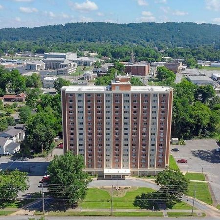 Cozy 1 Bedroom Apartment In Downtown Gadsden, Al Exterior photo